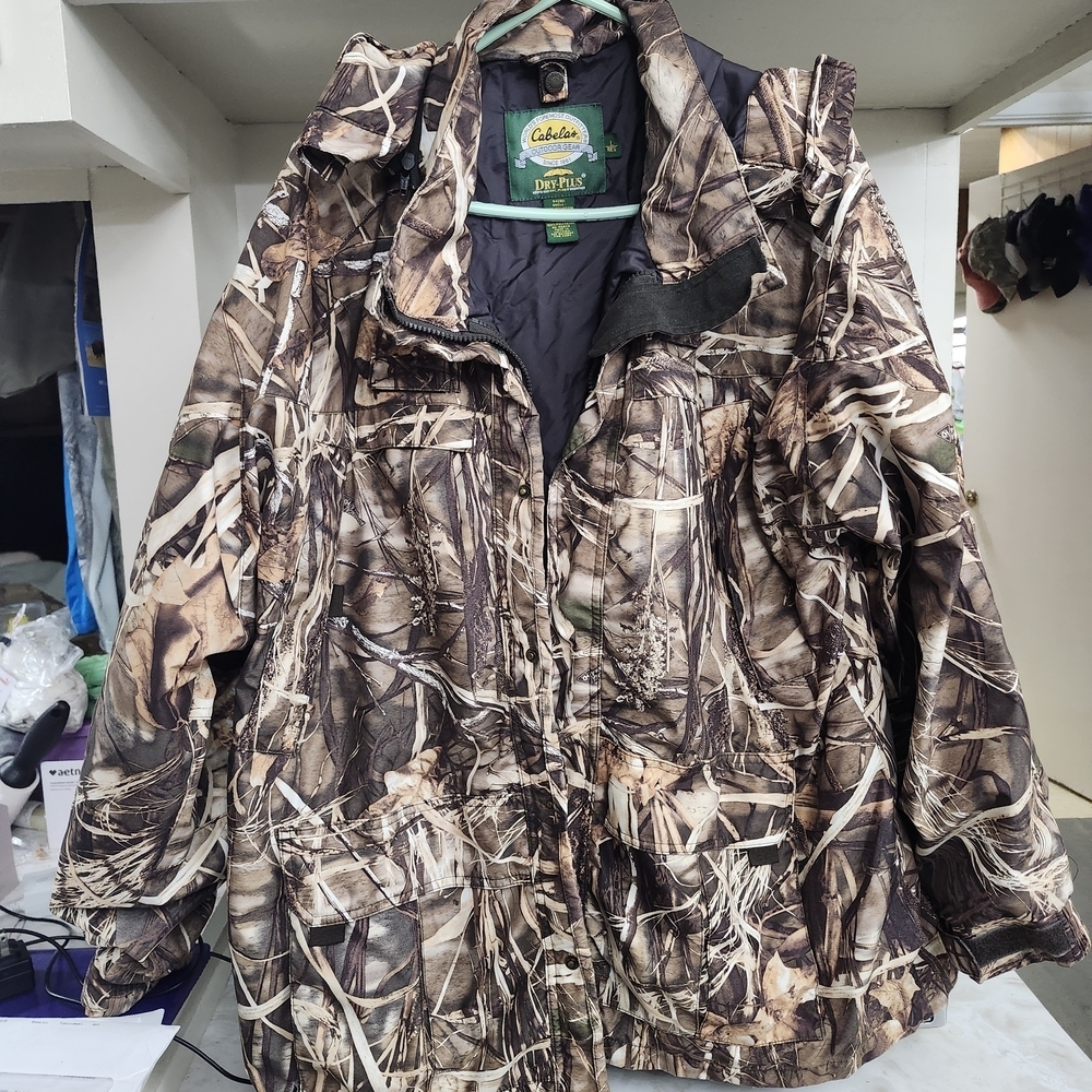 Cabela's Camouflage Men's Jacket